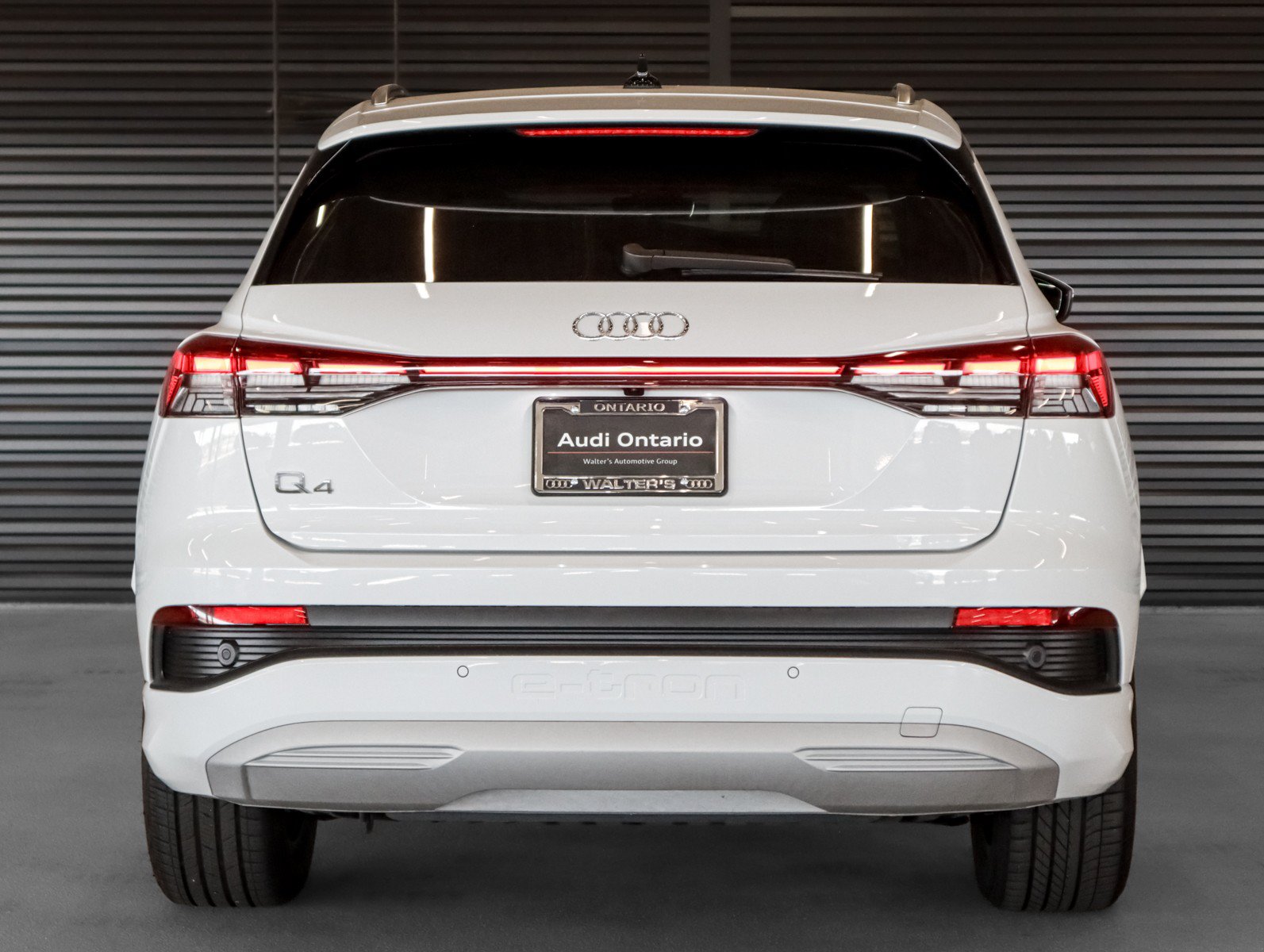 Used 2023 Audi Q4 e-tron Premium Plus RWD image 14