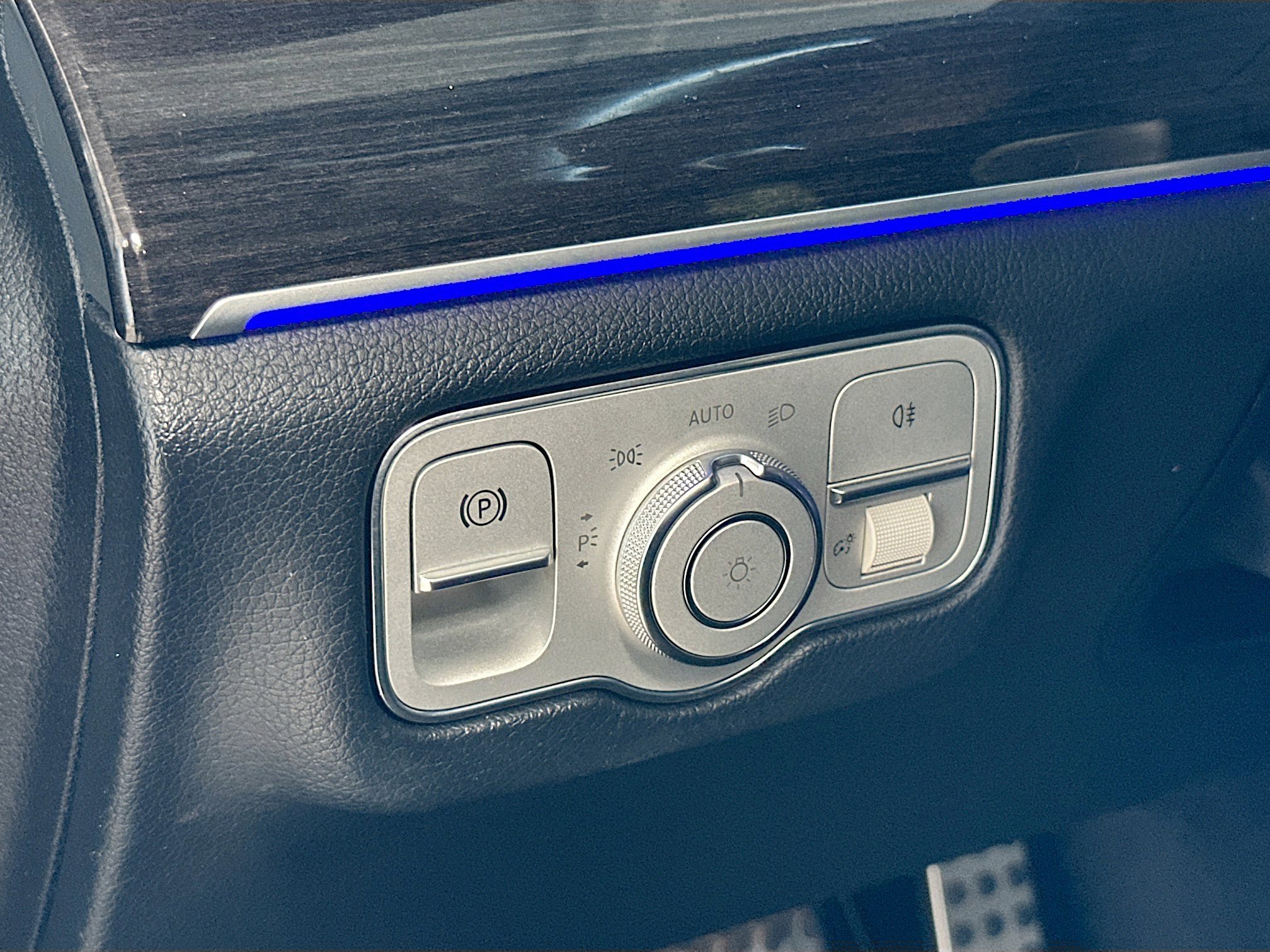 Used 2020 Mercedes-Benz GLE 350 image 10