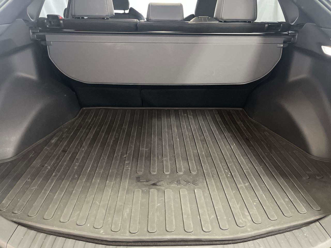 Used 2024 Toyota bZ4X XLE w/ Weather Package image 24