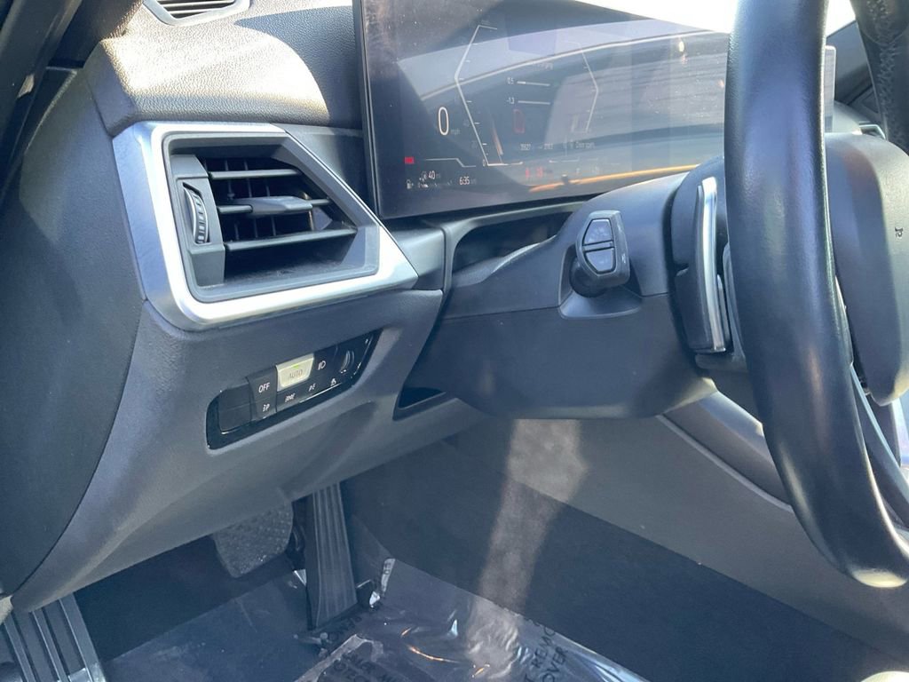 Used 2023 BMW 330e image 14