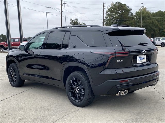 New 2026 Chevrolet Traverse LT w/ Midnight/Sport Edition image 3