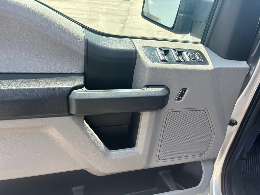 Used 2017 Ford F150 XL w/ Equipment Group 101A Mid AWD/4WD image 15