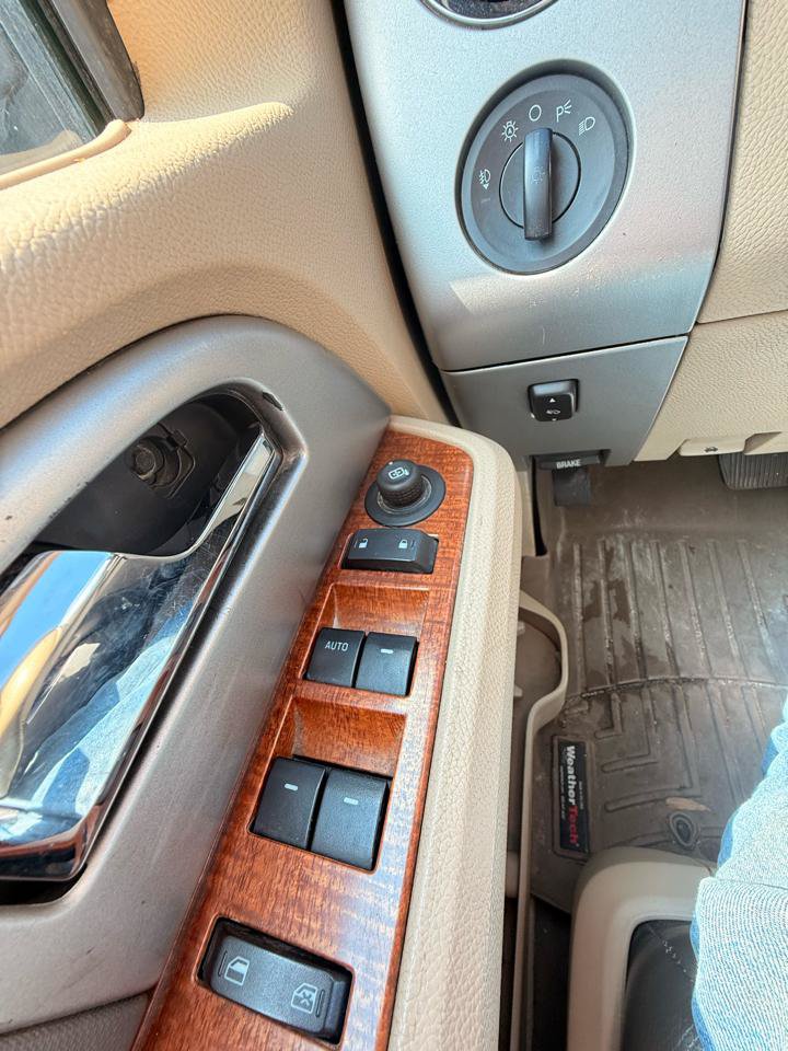 Used 2009 Ford Expedition EL Eddie Bauer RWD image 22