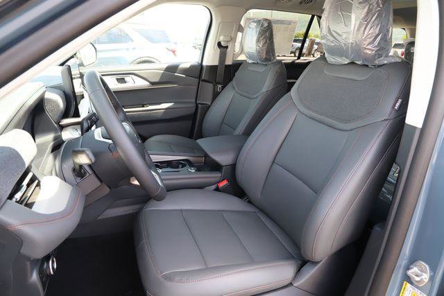 New 2026 Ford Explorer Active AWD/4WD image 12