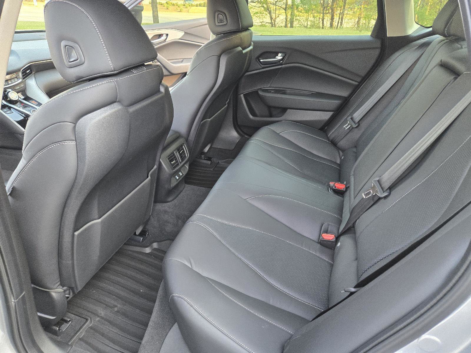 Used 2025 Acura TLX w/ Technology Package image 16