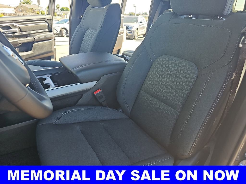 New 2026 RAM 1500 Big Horn AWD/4WD image 14