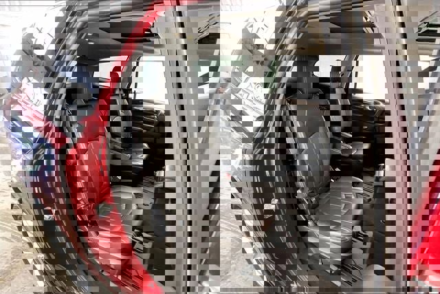 Used 2015 Buick Enclave Premium w/ Experience Buick Package image 19