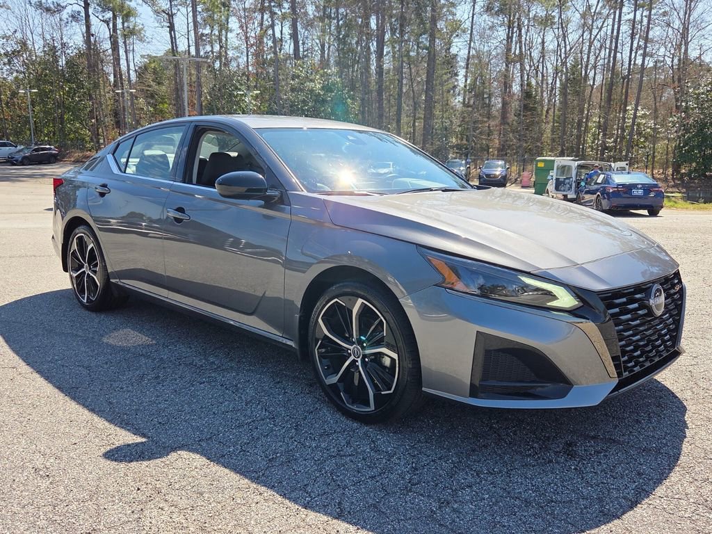 Used 2025 Nissan Altima 2.5 SR