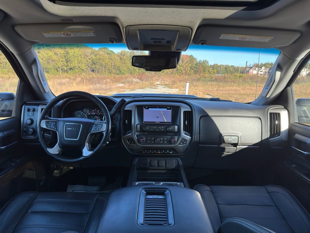 Used 2019 GMC Sierra 2500 Denali w/ Duramax Plus Package image 27