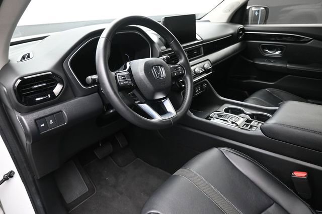 Certified 2024 Honda Pilot Touring image 18