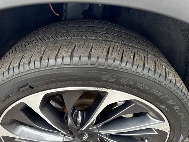 Certified 2023 Lincoln Aviator Reserve w/ Equipment Group 201A image 32