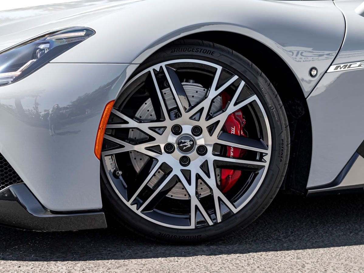 Used 2023 Maserati MC20 Spyder RWD image 13