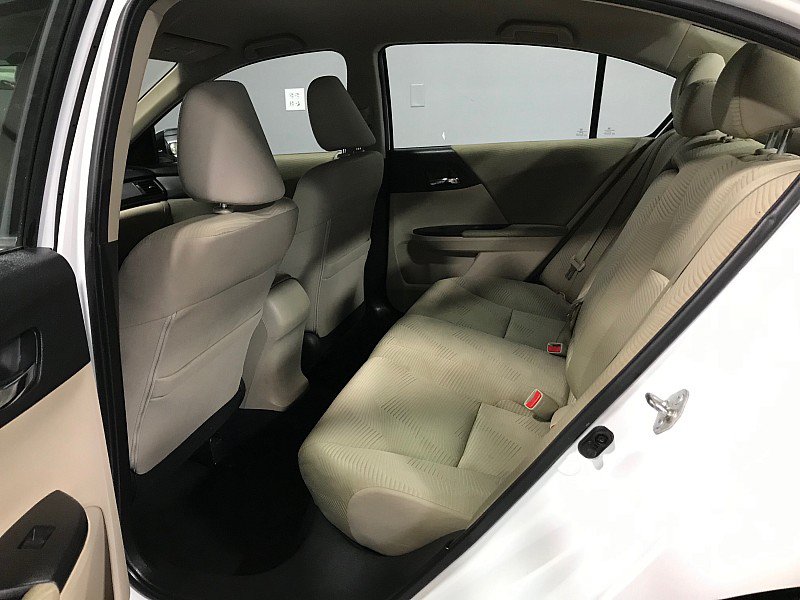 Used 2015 Honda Accord LX image 16