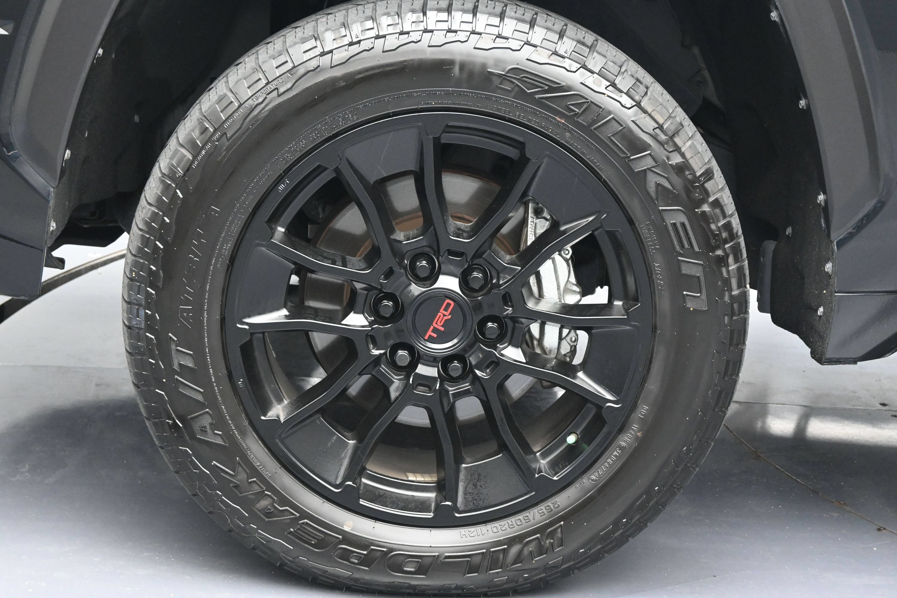 Used 2025 Toyota Tundra SR5 AWD/4WD image 10