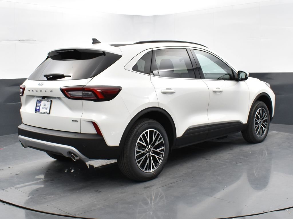 New 2025 Ford Escape SE image 6