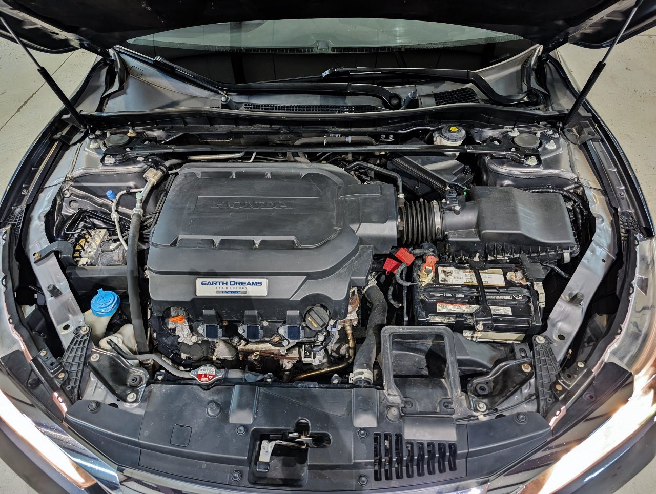 Used 2016 Honda Accord EX-L image 47