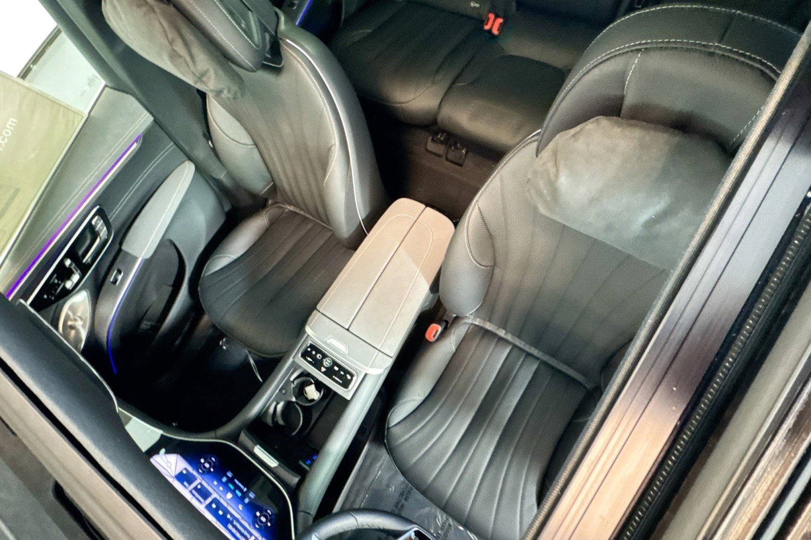 New 2026 Mercedes-Benz EQS 400 4MATIC SUV image 19