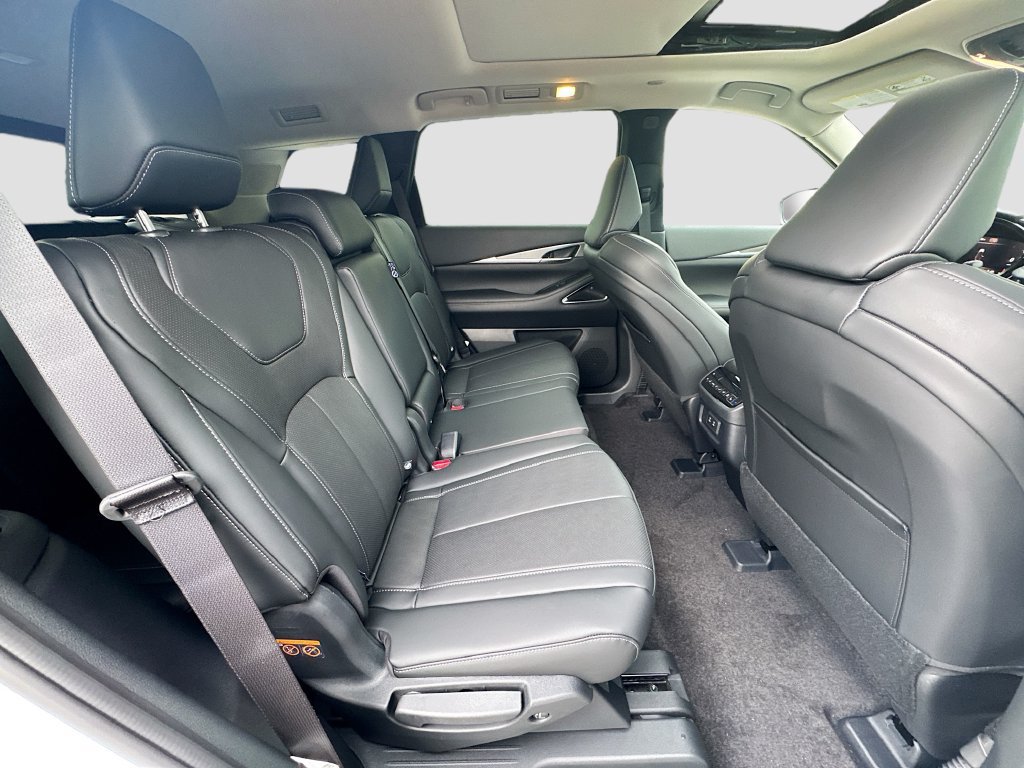 New 2027 INFINITI QX60 Luxe w/ Cargo Package FWD image 30