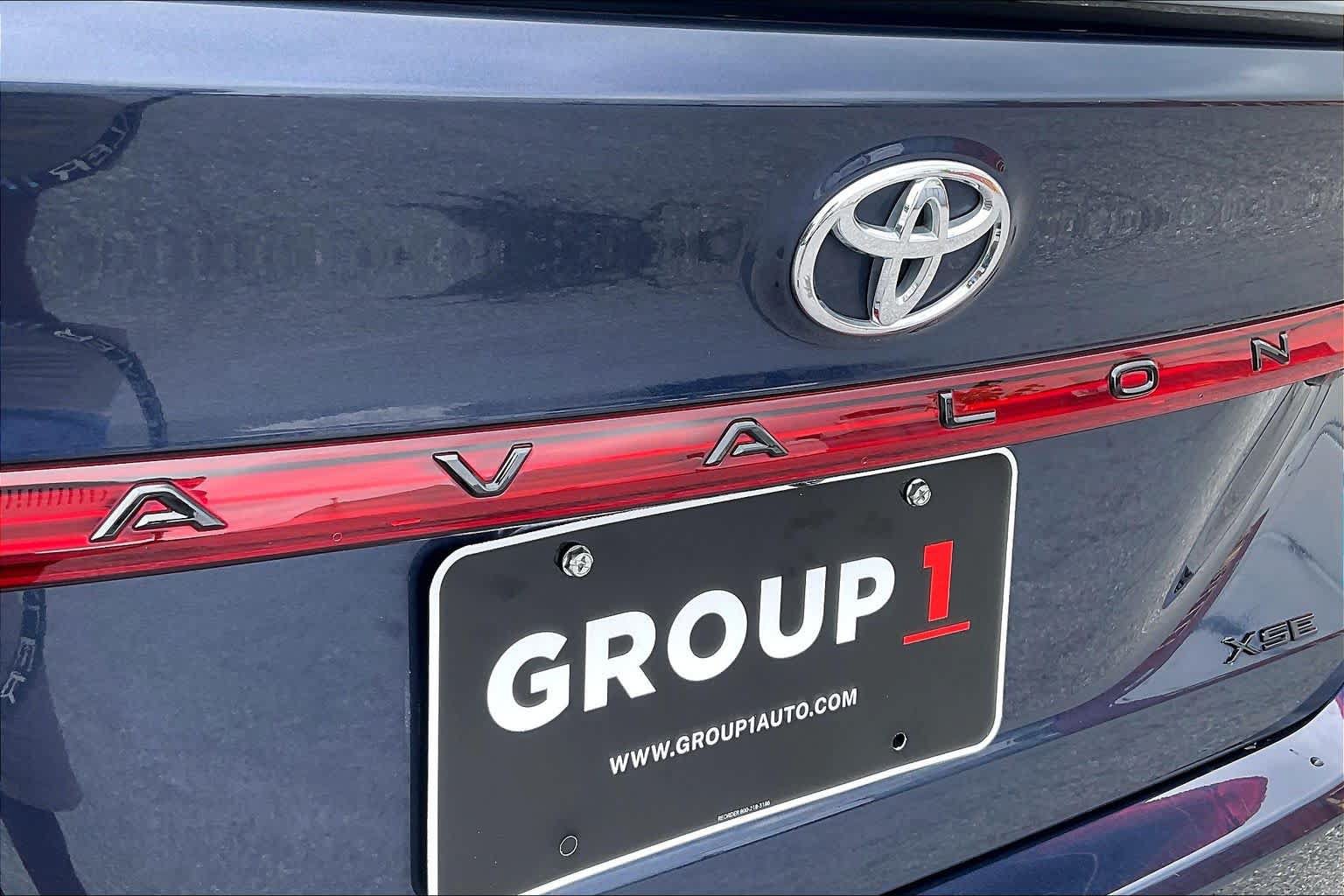 Used 2019 Toyota Avalon XSE w/ Carpet Mat Package FWD image 32