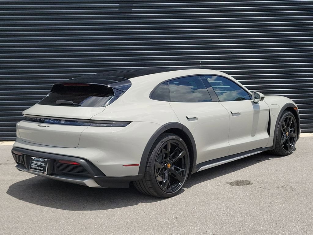 Certified 2022 Porsche Taycan 4 Cross Turismo AWD/4WD image 7