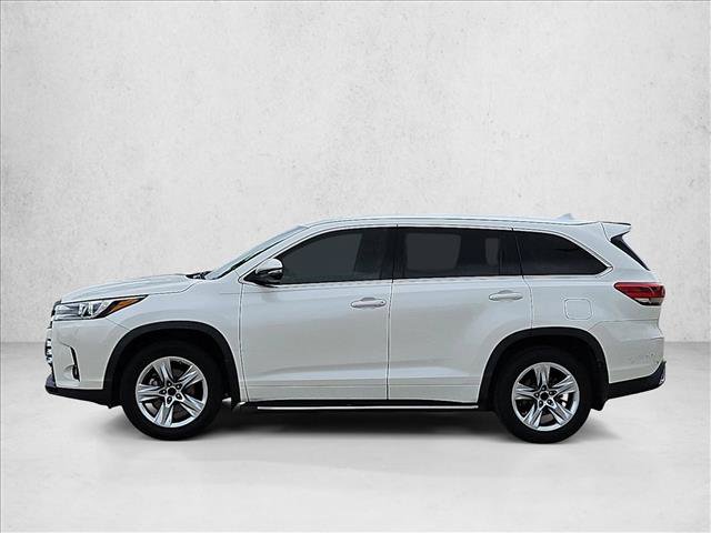 Used 2017 Toyota Highlander Limited FWD image 9