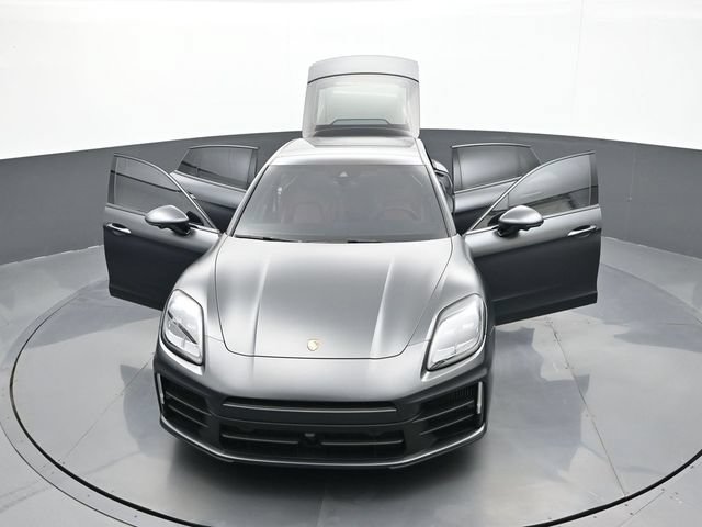 Certified 2024 Porsche Panamera 4 AWD/4WD image 29