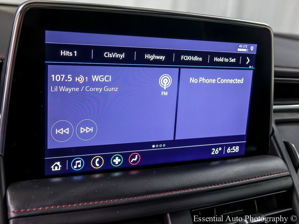 Used 2021 Chevrolet Suburban RST image 16