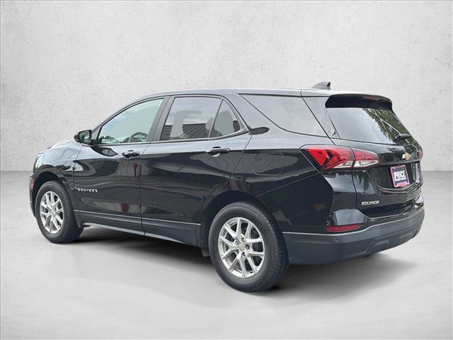 Used 2023 Chevrolet Equinox LS w/ LS Convenience Package AWD/4WD image 7