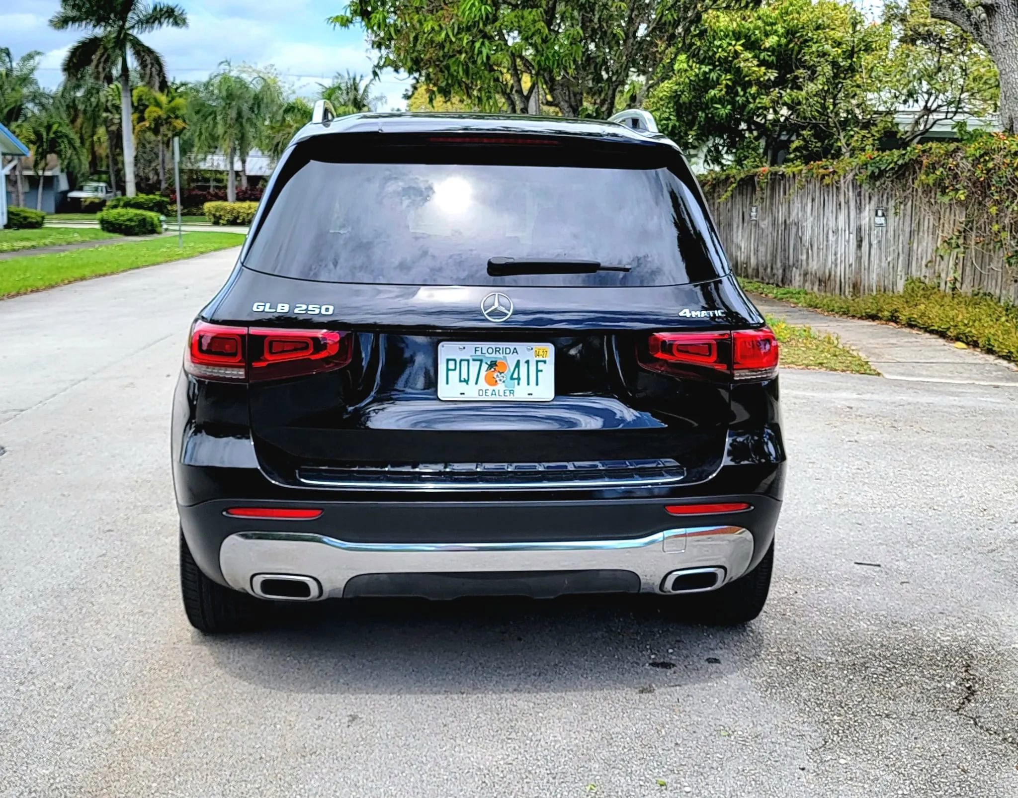 Used 2021 Mercedes-Benz GLB 250 GLB 250 4MATIC Sport Utility 4 w/ Premium Package image 12