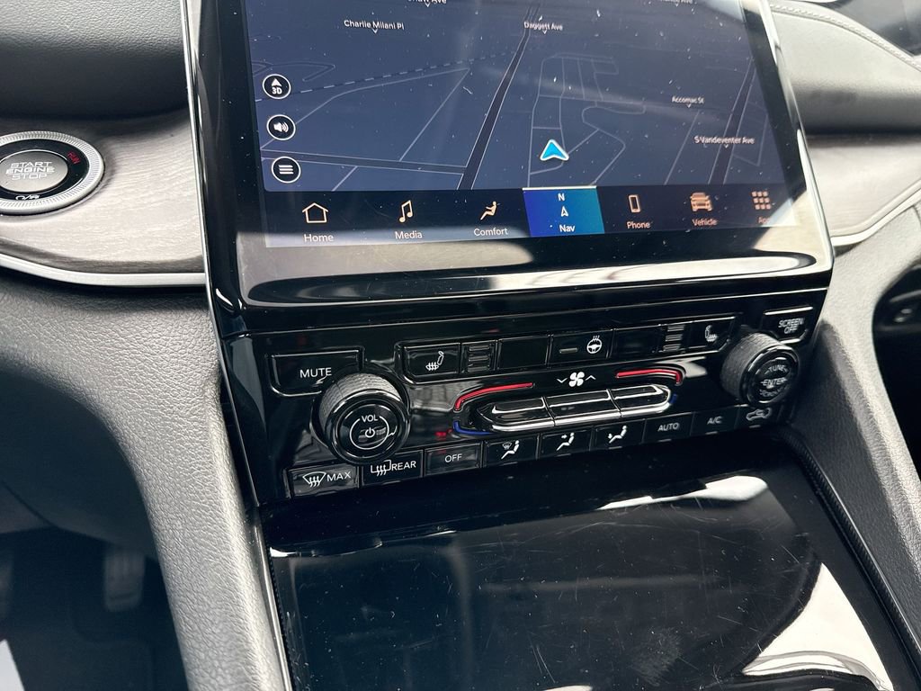 Used 2024 Jeep Grand Cherokee Limited 4xe image 21