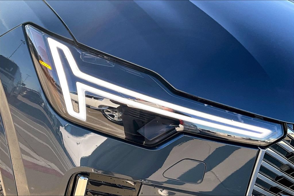 New 2026 Volvo XC90 B6 Core AWD/4WD image 31