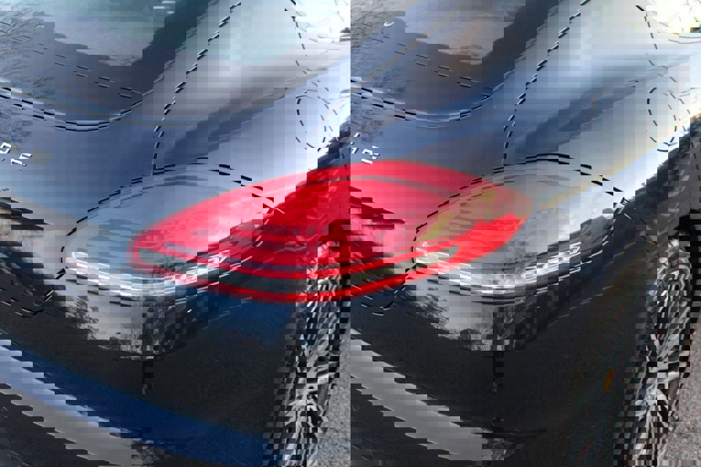 Used 2016 Porsche Panamera Edition image 34