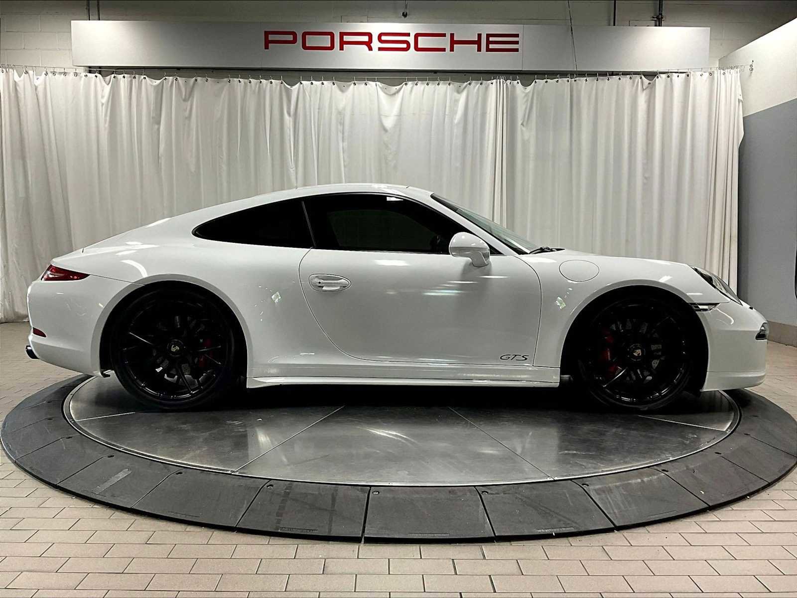 Used 2016 Porsche 911 Carrera GTS image 10
