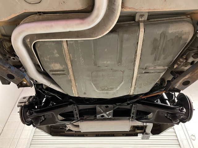 Used 1991 Cadillac Allante image 27