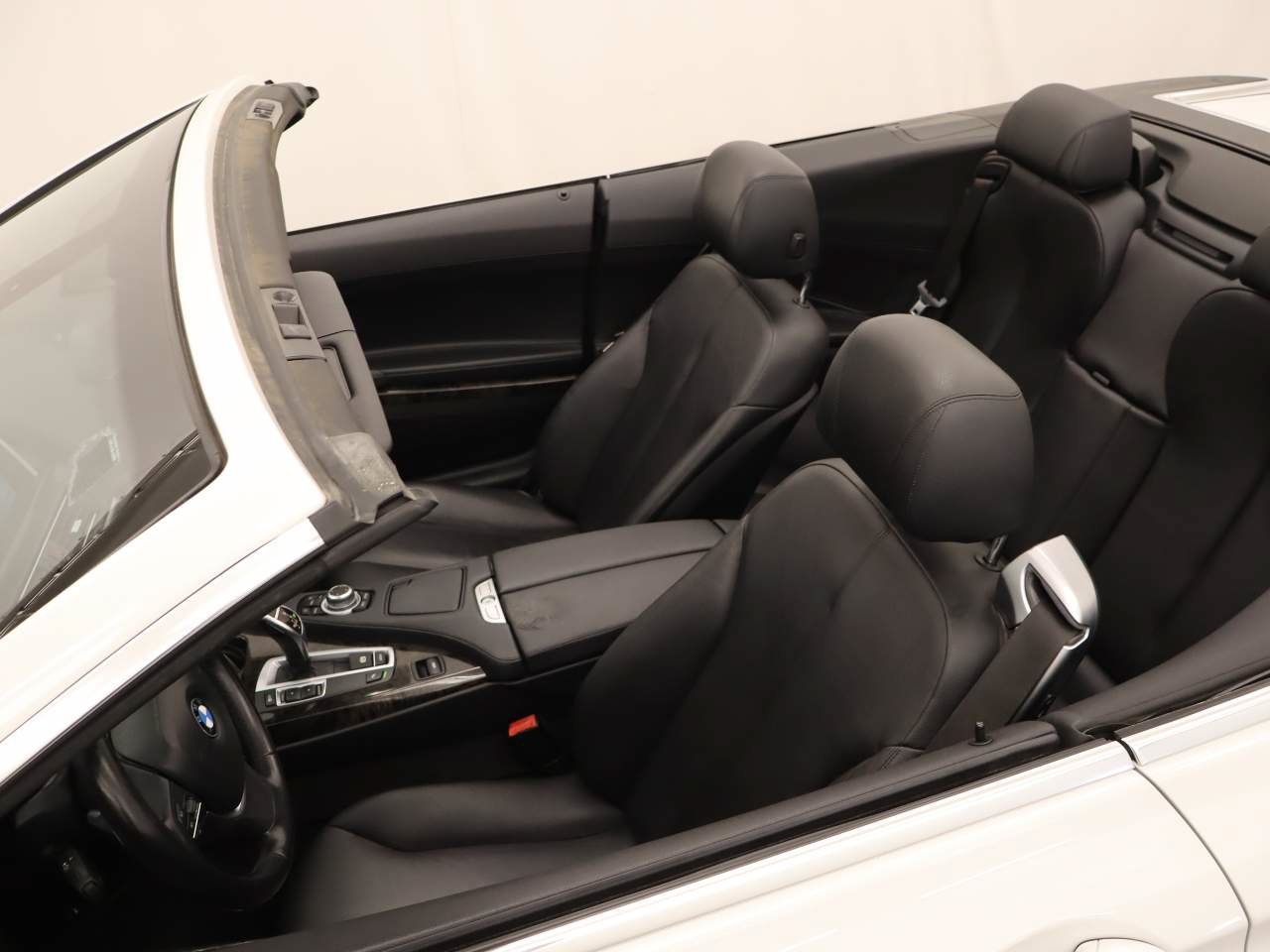 Used 2012 BMW 640i Convertible RWD image 22