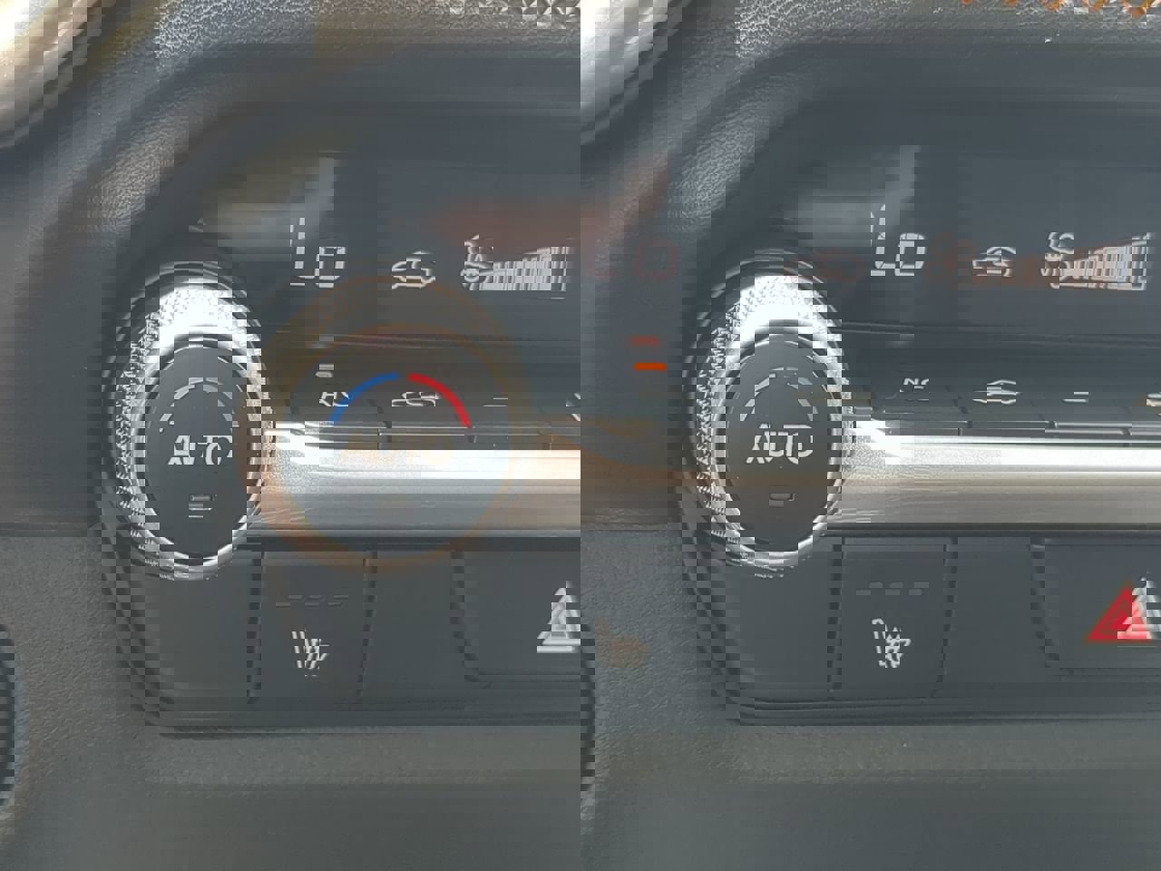 New 2025 MAZDA CX-50 AWD 2.5 Hybrid w/ Premium Pkg image 22