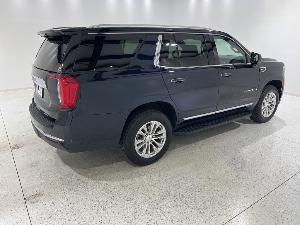 Used 2024 GMC Yukon SLT AWD/4WD image 5
