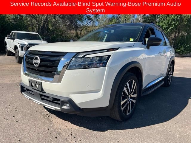 Used 2023 Nissan Pathfinder Platinum w/ Lighting Package (N93) FWD image 1