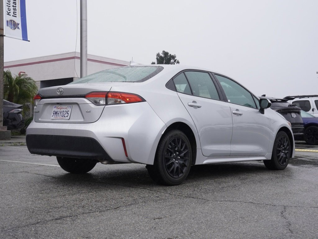 Used 2024 Toyota Corolla LE image 4