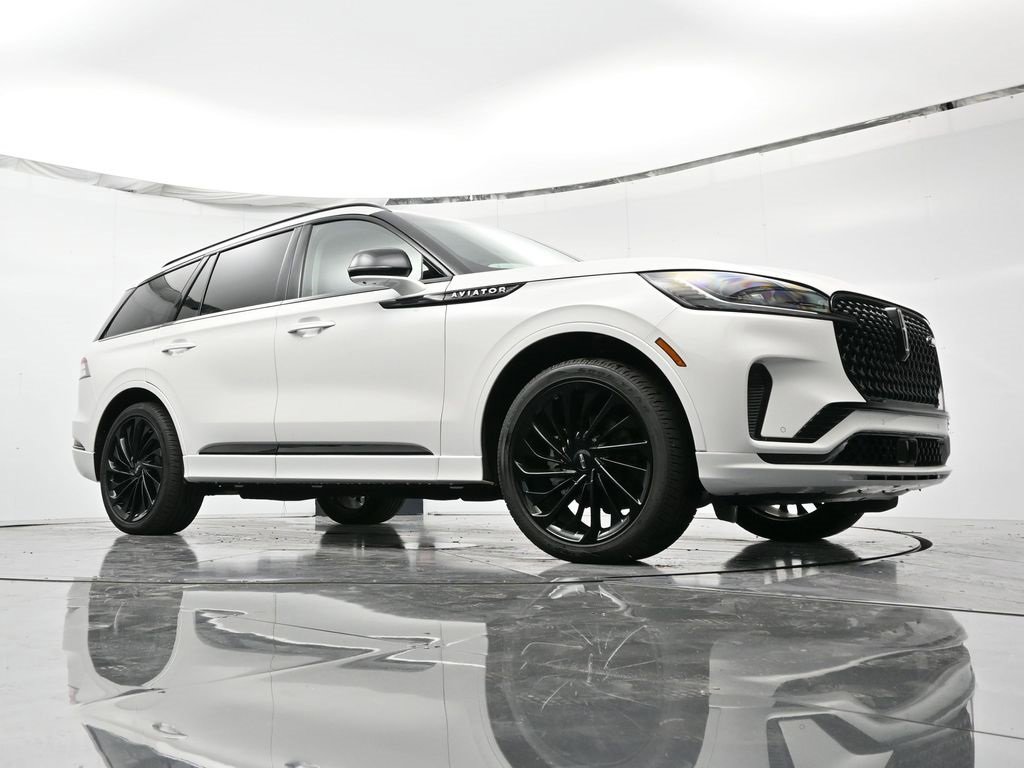 New 2025 Lincoln Aviator Reserve w/ Equipment Group 201A image 37