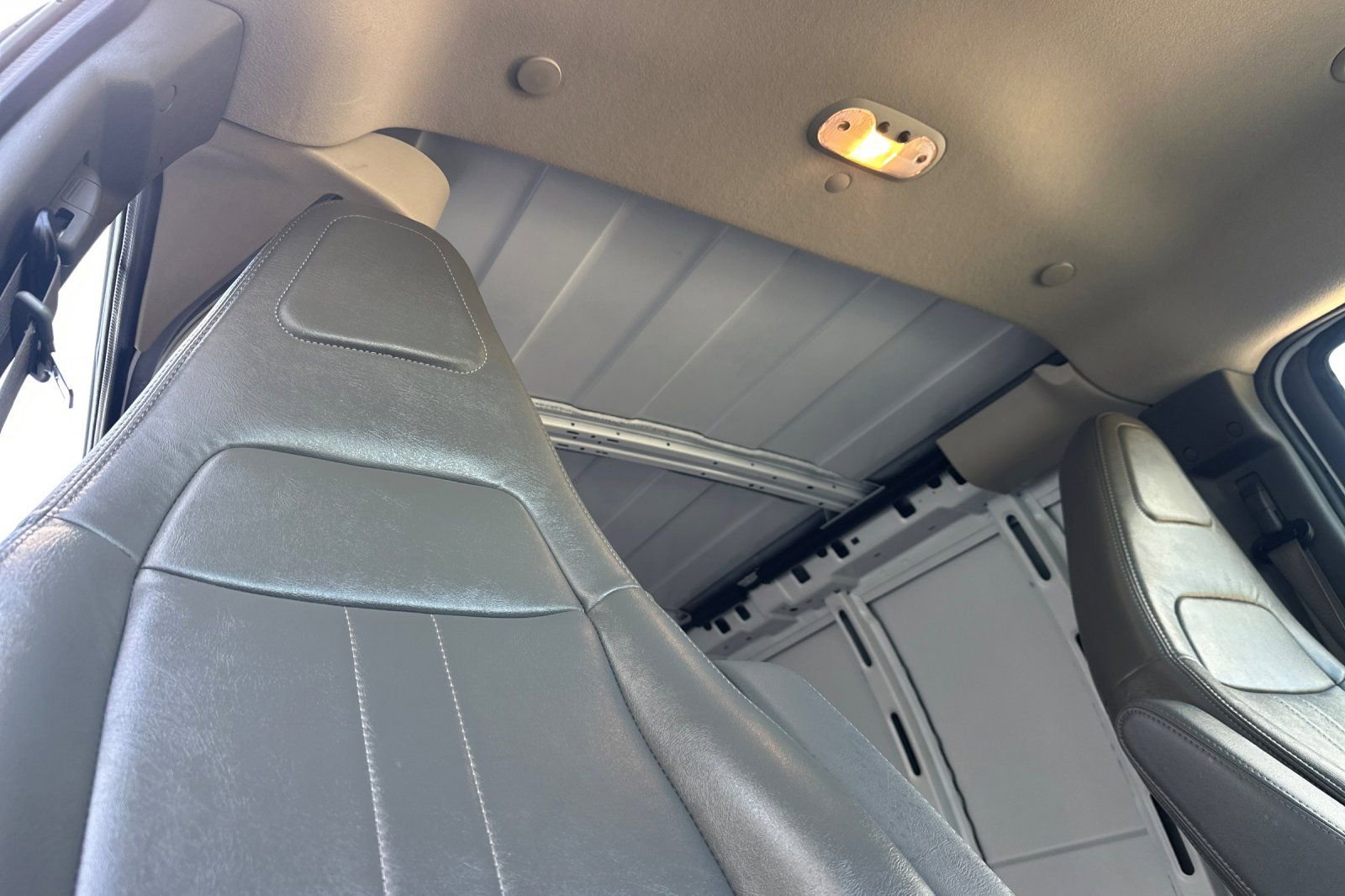 Used 2023 GMC Savana 2500 Extended w/ Driver Convenience Package image 19