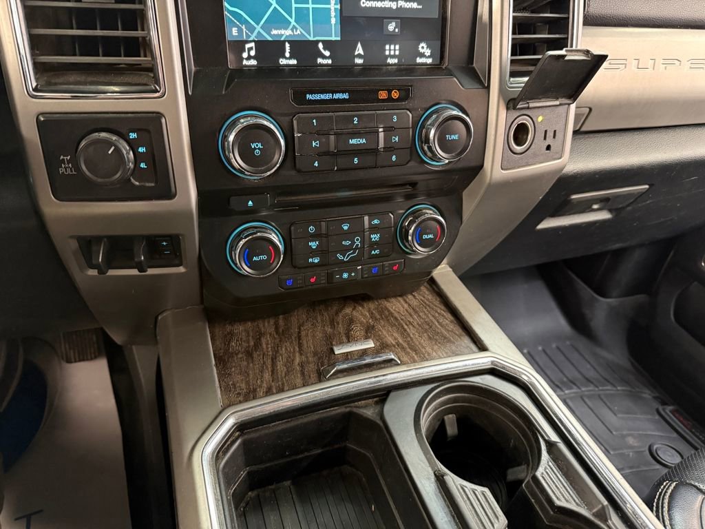 Used 2018 Ford F350 Lariat w/ Lariat Ultimate Package image 14