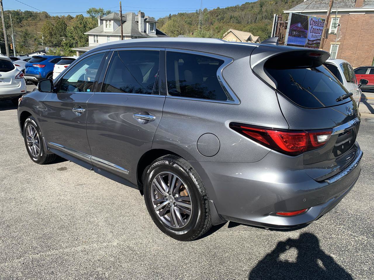 Used 2019 INFINITI QX60 Luxe w/ Essential Package AWD/4WD image 5
