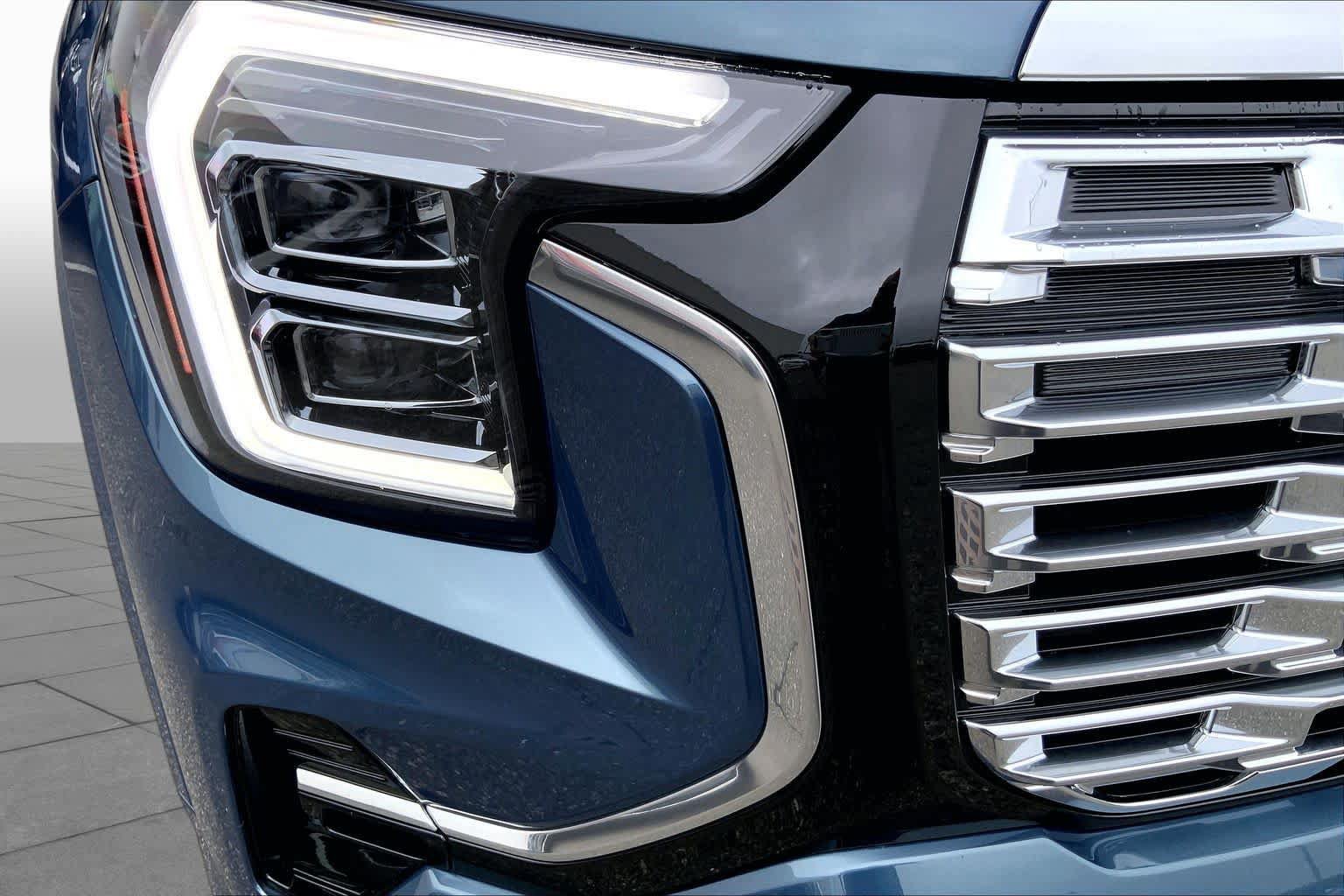 Used 2026 GMC Terrain Denali AWD/4WD image 27