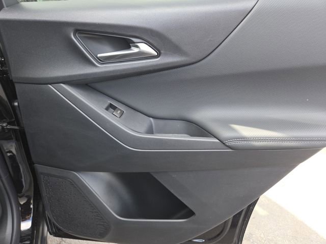 New 2026 Chevrolet Equinox LT w/ Convenience Package II image 27