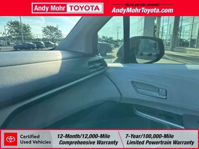 Certified 2026 Toyota Sienna LE FWD image 28