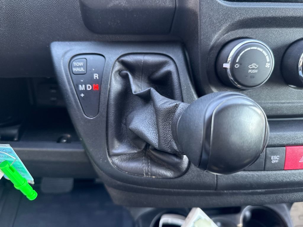 Used 2016 RAM ProMaster 1500 w/ Interior Convenience Group image 38