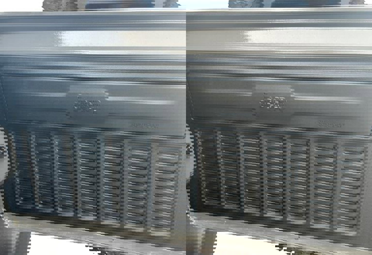 Used 2020 Jeep Wrangler Sport image 18