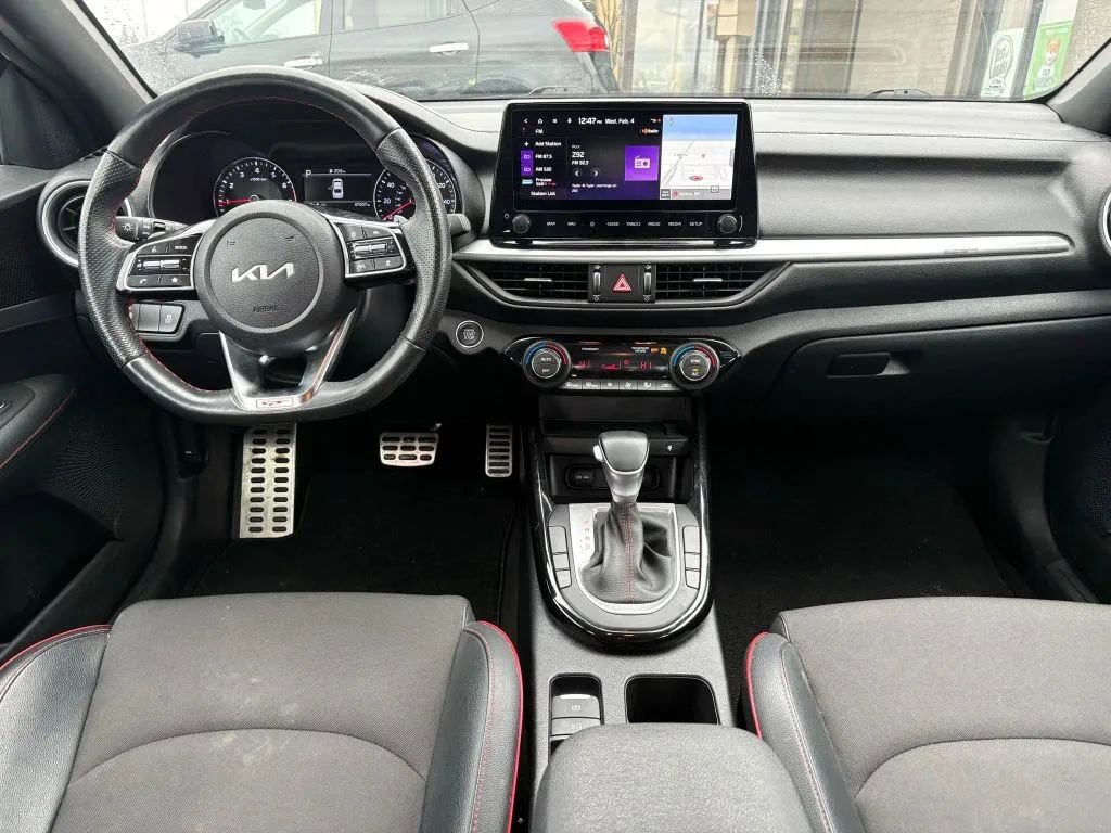 Used 2023 Kia Forte GT FWD image 11