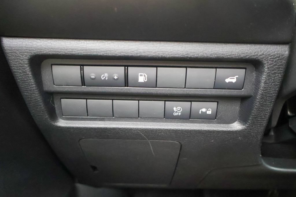 New 2026 Nissan Rogue SL AWD/4WD image 16